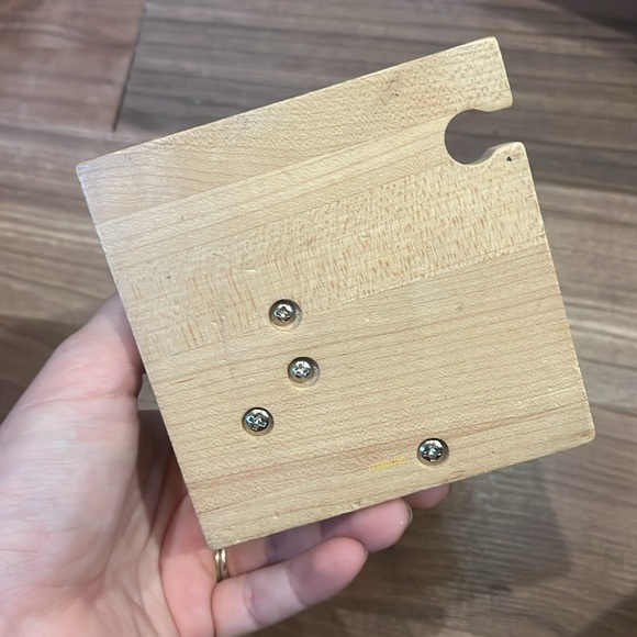 Thomas the Tank Engine Wooden Conductor Shed #5 Guilane 2001 Train Track Toll - Picture 2 of 5